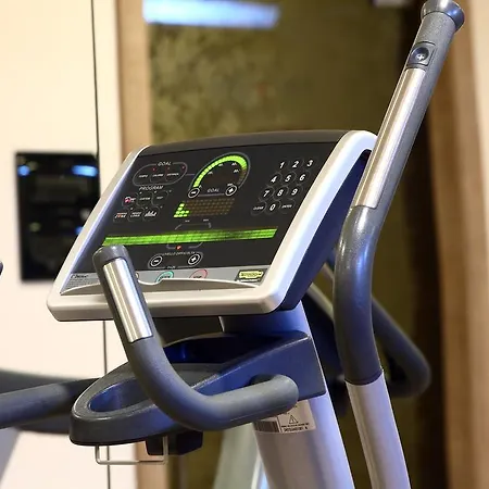 Thotel Lamezia 호텔 4*