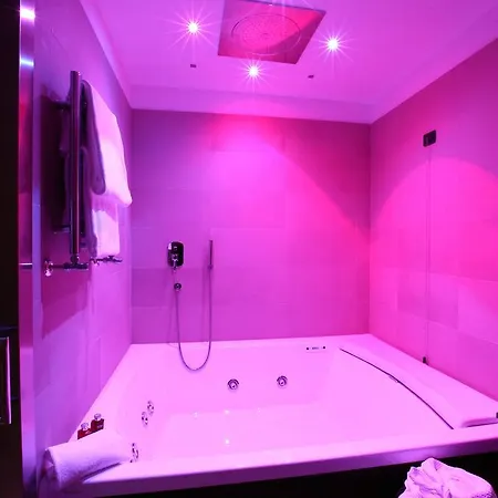 Thotel Lamezia Hotel 4*