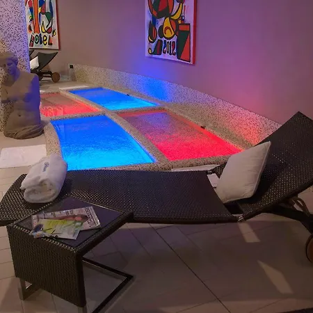 호텔 Thotel Lamezia 4*