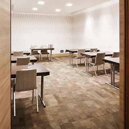 Thotel Lamezia 4* 라메지아 테르메