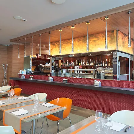 호텔 Thotel Lamezia 4*