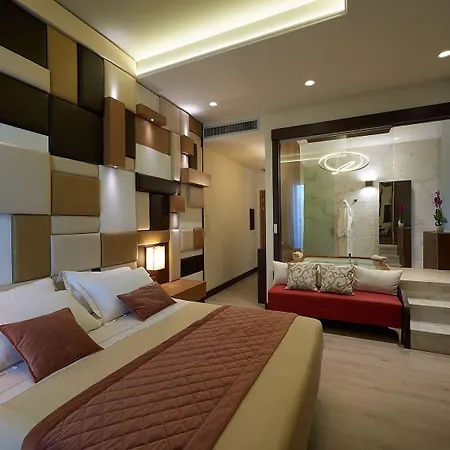 Thotel Lamezia 4*