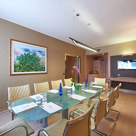 Thotel Lamezia 4* 라메지아 테르메