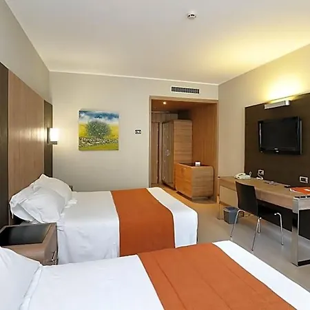 Thotel Lamezia 4*