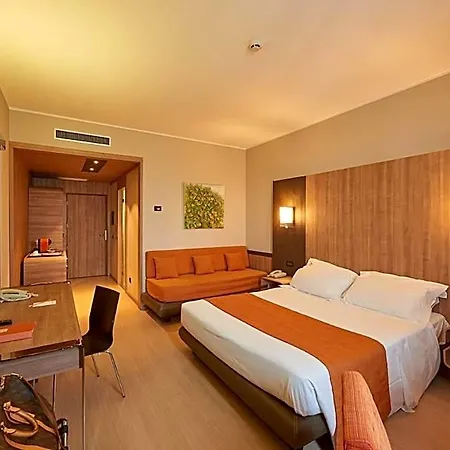 Thotel Lamezia Szálloda