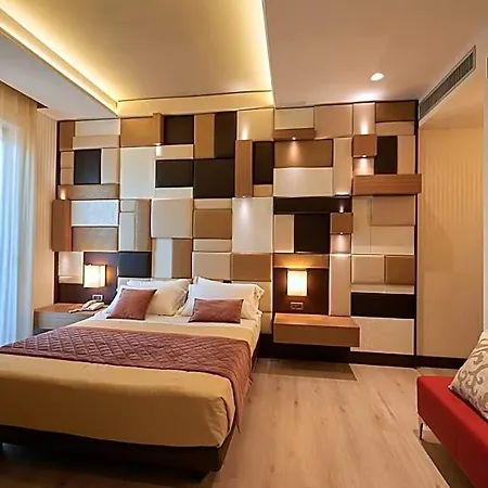 Thotel Lamezia Szálloda 4*