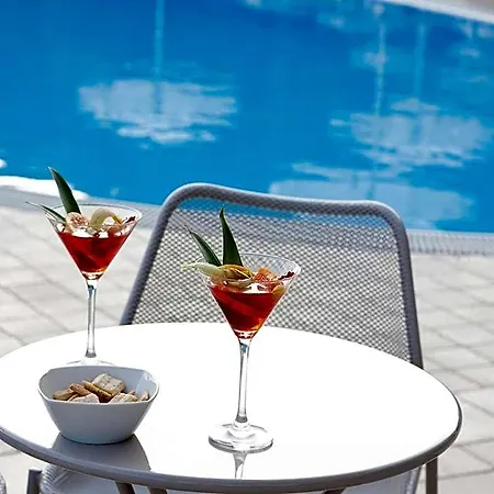 Thotel Lamezia Szálloda 4*