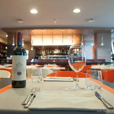 Thotel Lamezia 호텔 4*