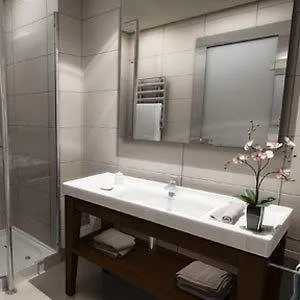 Thotel Lamezia 4*
