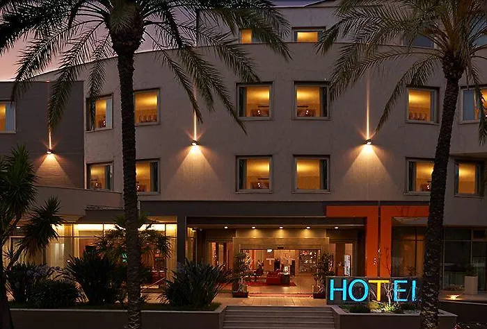Hotel Thotel Lamezia 4*